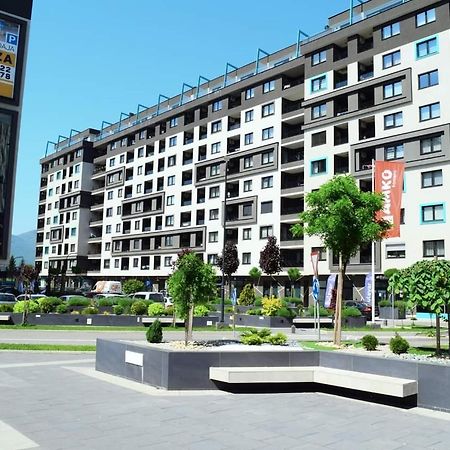 Delux Apartmani Bulevar SJJ Exterior foto