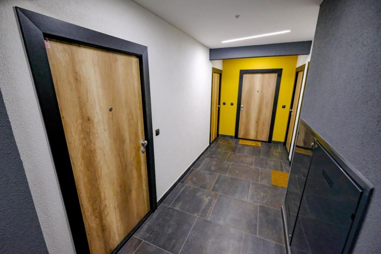 Delux Apartmani Bulevar SJJ Exterior foto